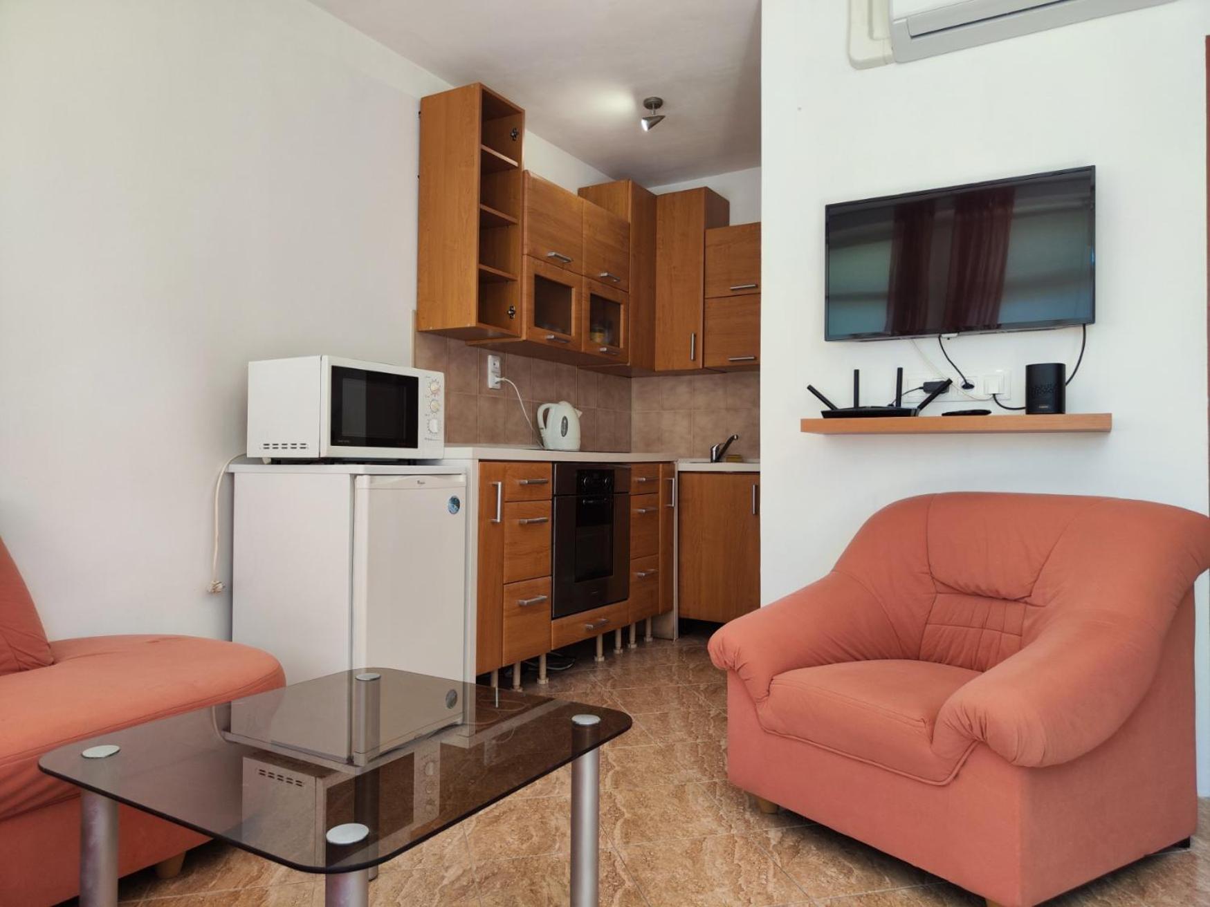 Rodinne Vlatka S Velkym Pozemkom Apartment Kaluža